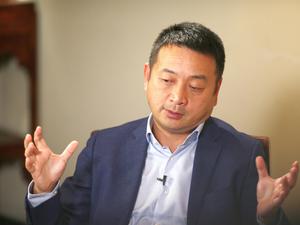 耐克电竞鞋联名款，红米新机性能强